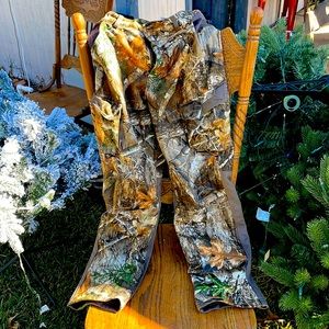 Realtree cargo hunting pants boys L